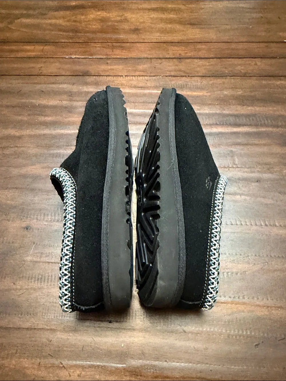 UGG Black Slippers Kids US 6 SW
